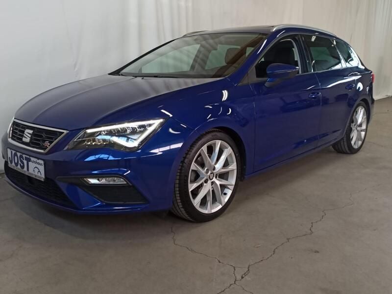 Blau Gebraucht 2020 Seat Leon Beats Limousine | 19.950 € (Fairer Preis) - Bild 1/4