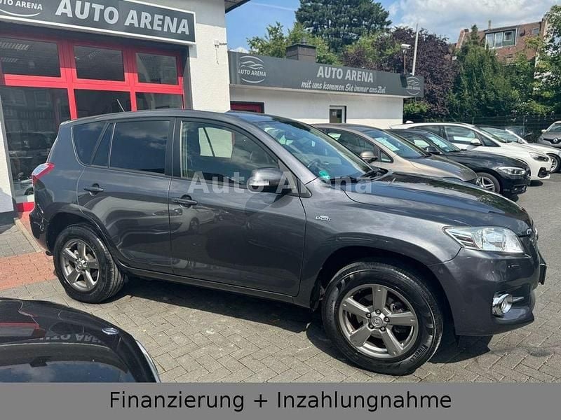Grau Gebraucht 2013 Toyota RAV4 Executive SUV | 14.700 € (Fairer Preis) - Bild 1/4