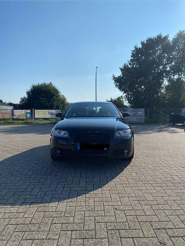 Gebraucht Audi A3 102 PS (75 kW) 2005 Schwarz Kleinwagen
