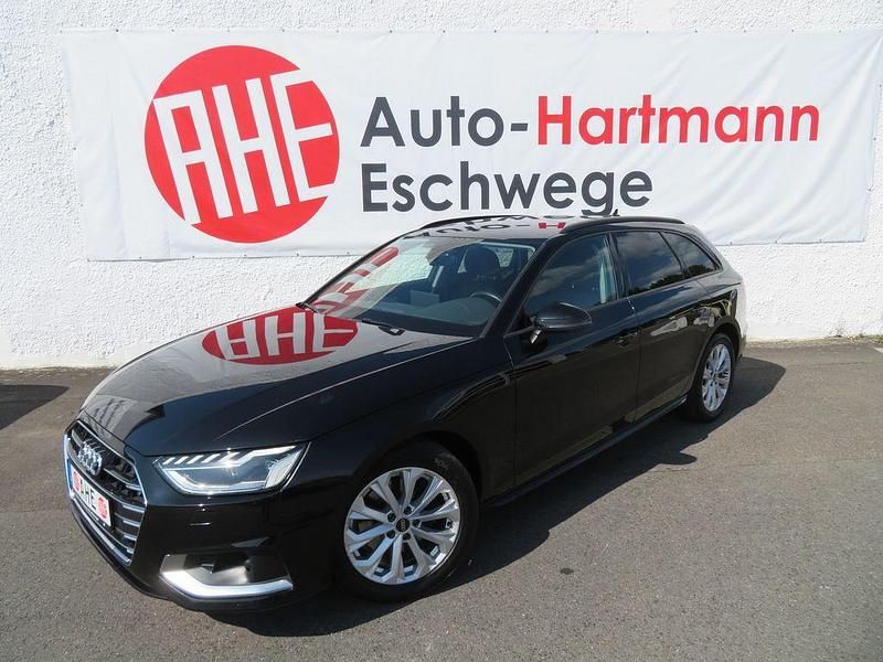 Gebraucht Audi A4 Advanced 163 PS (119 kW) 2023 Brillantschwarz Kombi