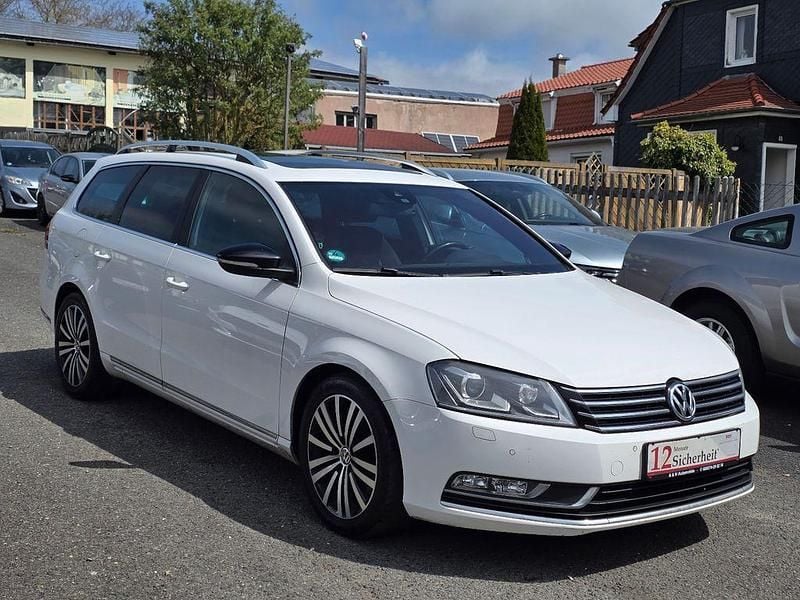 Usata VW Passat 140 CV (102 kW) 2014 Bianco Station wagon