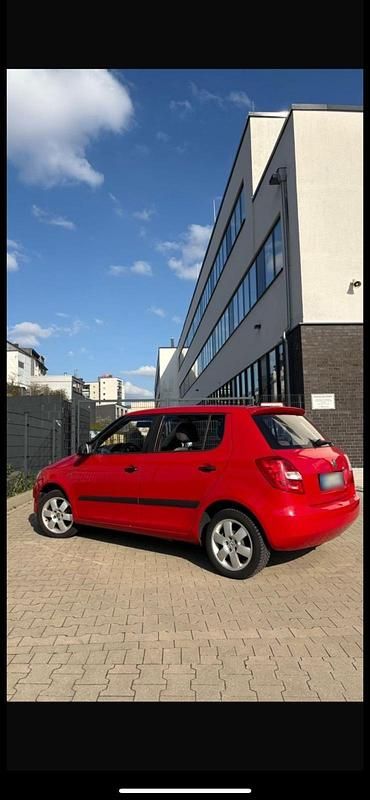 Gebraucht Skoda Fabia 2012 Rot Kleinwagen