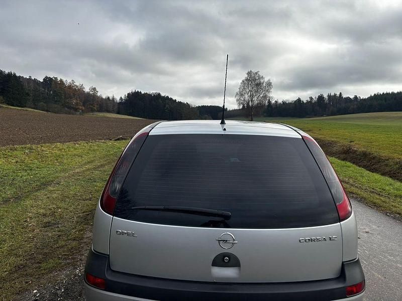 Gebraucht Opel Corsa Elegance 75 PS (55 kW) 2002 Grau Kleinwagen