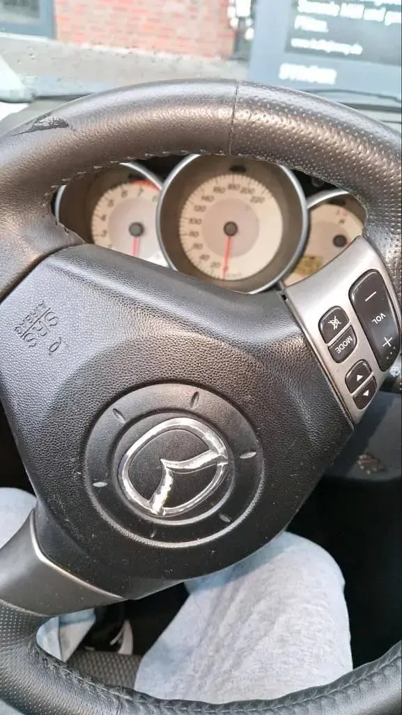 Second-hand Mazda 3 105 CP (77 kW) 2006 Negru Berlinǎ