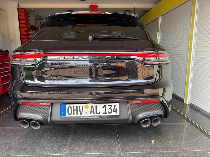 Schwarz Gebraucht 2024 Porsche Macan S SUV | 104.000 € - Bild 1/4
