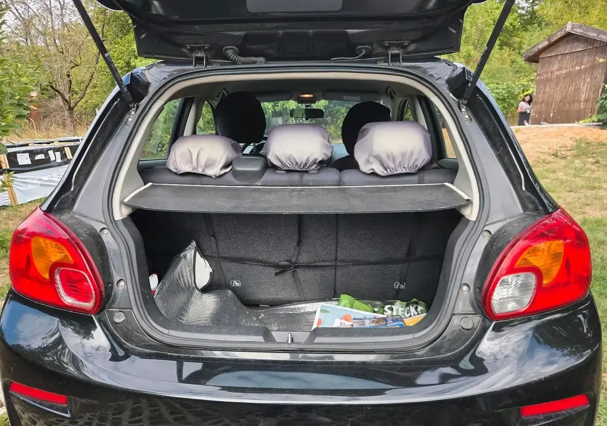 Gebraucht Mitsubishi Space Star 70 PS (51 kW) 2015 Schwarz Kleinwagen