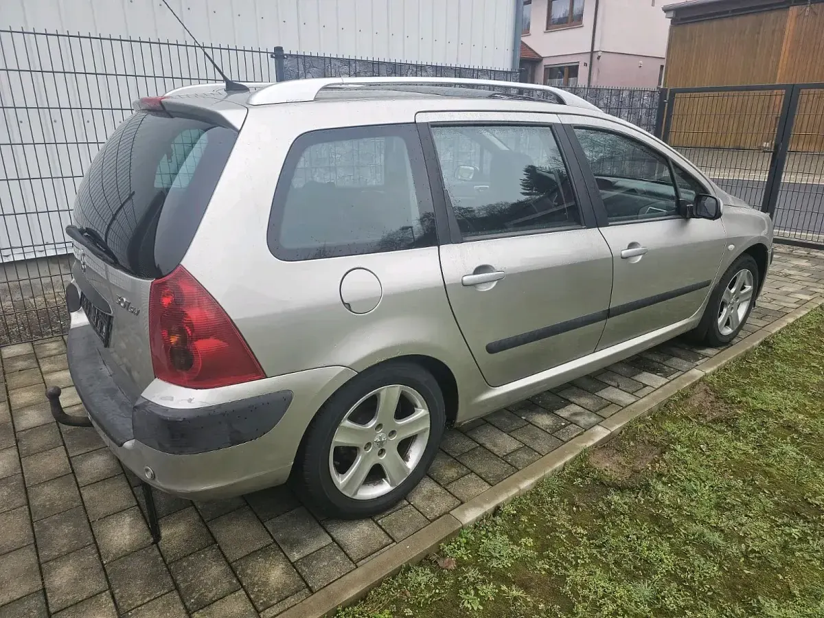 Gebraucht Peugeot 307 109 PS (80 kW) 2005 Grau Kombi