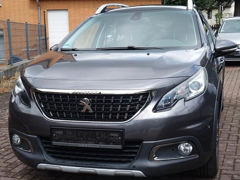 Grau Gebraucht 2016 Peugeot 2008 Allure SUV | 6.950 € (Guter Preis) - Bild 1/4