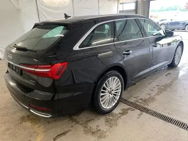 Occasion Audi A6 Ambiente 204 ch (150 kW) 2022 Noir Break