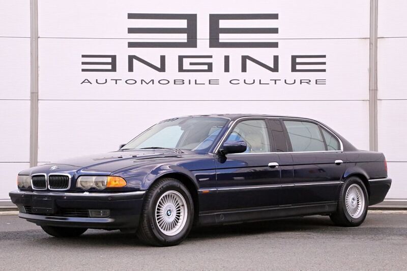 Blau Gebraucht 1999 BMW 750L Limousine | 31.900 € (Etwas zu teuer) - Bild 1/4