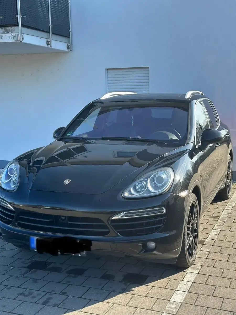 Gebraucht Porsche Cayenne 245 PS (180 kW) 2012 Schwarz SUV