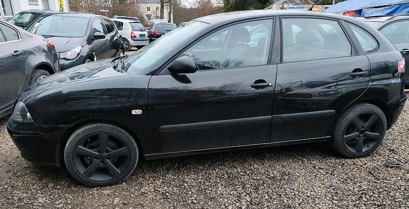 Schwarz Gebraucht 2004 Seat Ibiza Kleinwagen | 3.000 € (Teuer) - Bild 1/4