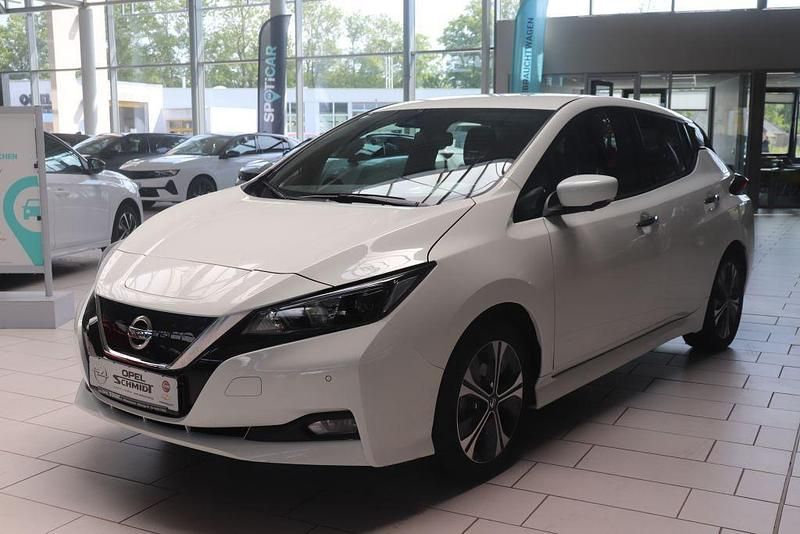 Weiß Gebraucht 2021 Nissan Leaf N-Connecta Kleinwagen | 13.990 € (Fairer Preis) - Bild 1/2
