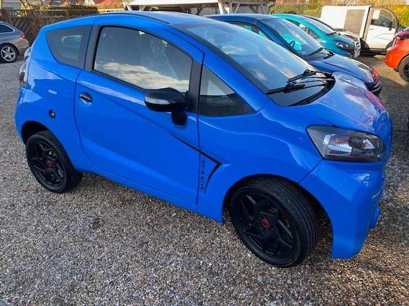 Neu Casalini M20 2025 Blau Kleinwagen