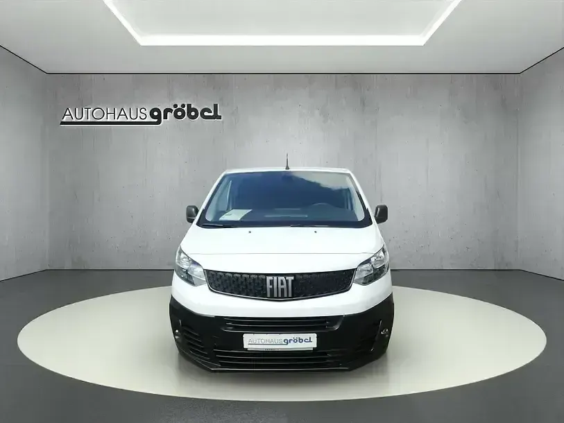 Gebraucht Fiat Scudo 144 PS (105 kW) 2023 Weiss Van