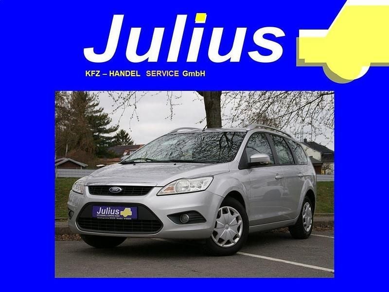 Gebraucht Ford Focus Style 101 PS (74 kW) 2009 Silber Limousine