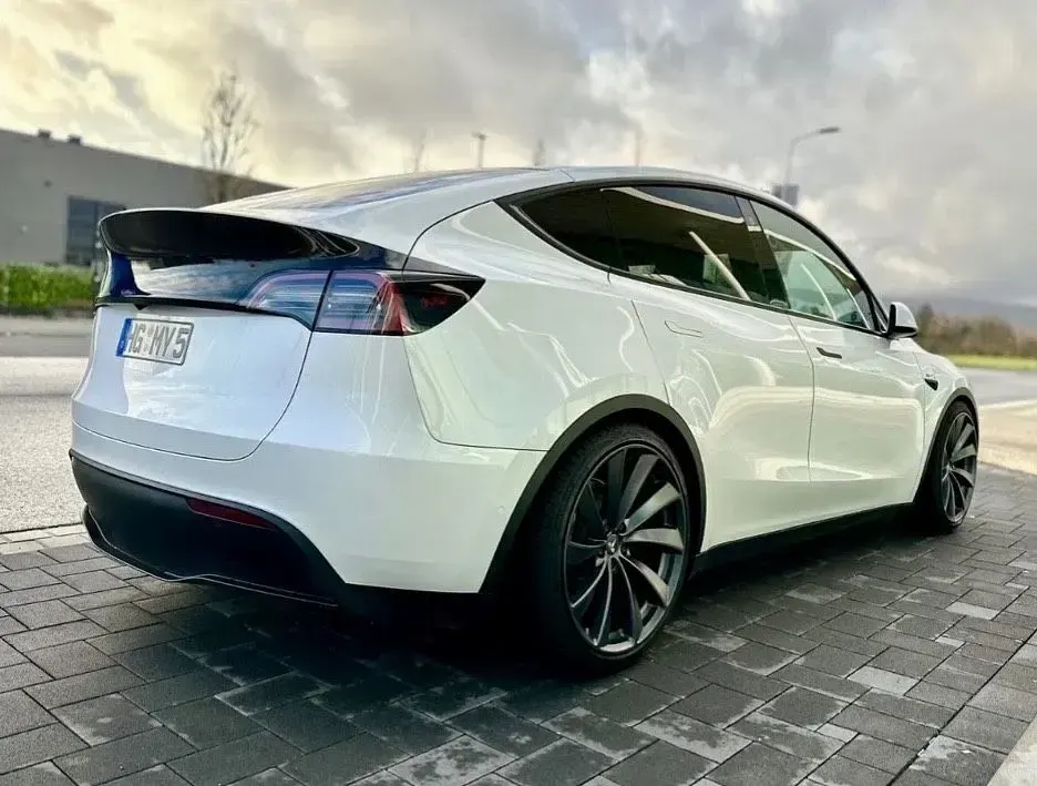Occasion Tesla Model Y Long Range AWD 274 kW (373 ch) 2022 Blanc SUV