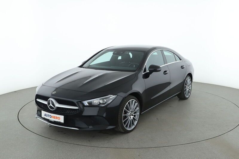 Schwarz Gebraucht 2019 Mercedes CLA220 Progressive Limousine | 28.190 € (Superpreis) - Bild 1/4