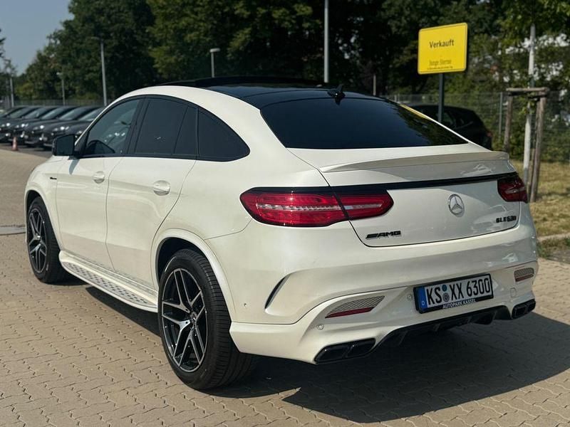 Weiß Gebraucht 2016 Mercedes GLE63 AMG AMG Coupé | 36.990 € (Guter Preis) - Bild 1/4