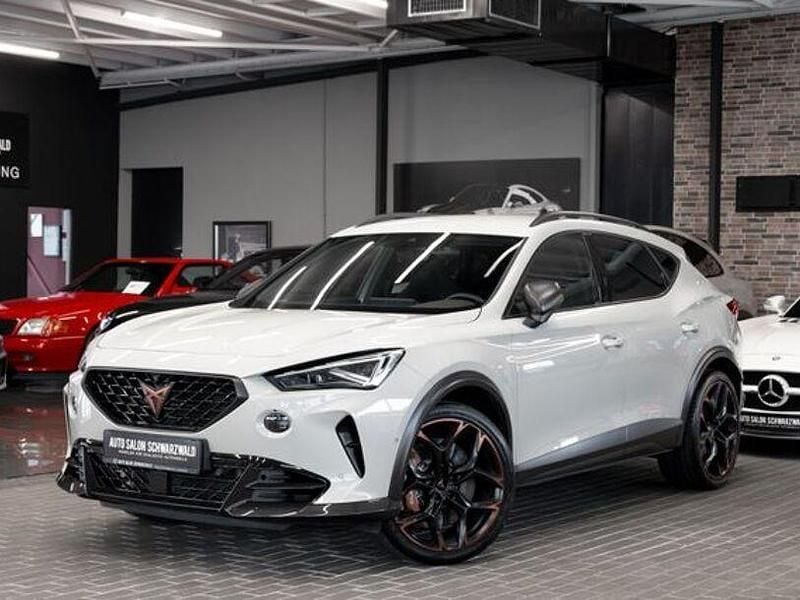 Mitternachtsschwarz Gebraucht 2022 Cupra Formentor VZ SUV | 32.990 € (Fairer Preis) - Bild 1/4
