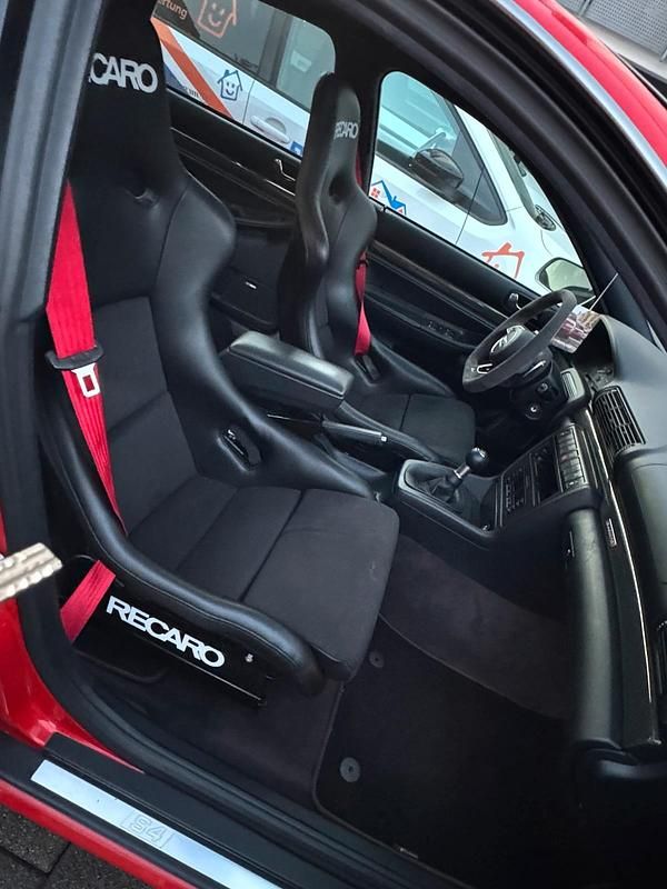 Gebraucht Audi S4 265 PS (194 kW) 1999 Rot Limousine