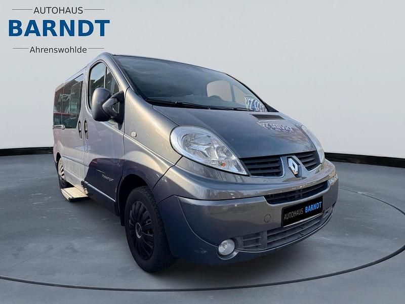 Second-hand Renault Trafic 114 CP (83 kW) 2015 Gri Monovolum