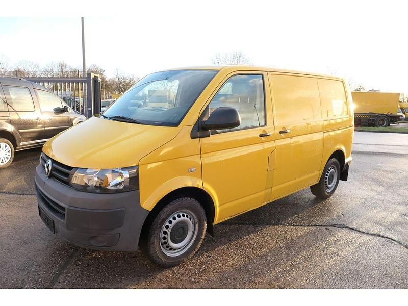 Usata VW Transporter 84 CV (61 kW) 2011 Giallo Furgone