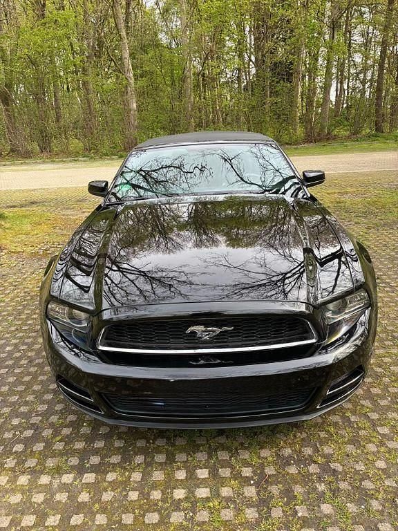 Gebraucht Ford Mustang 309 PS (227 kW) 2014 Schwarz Cabrio