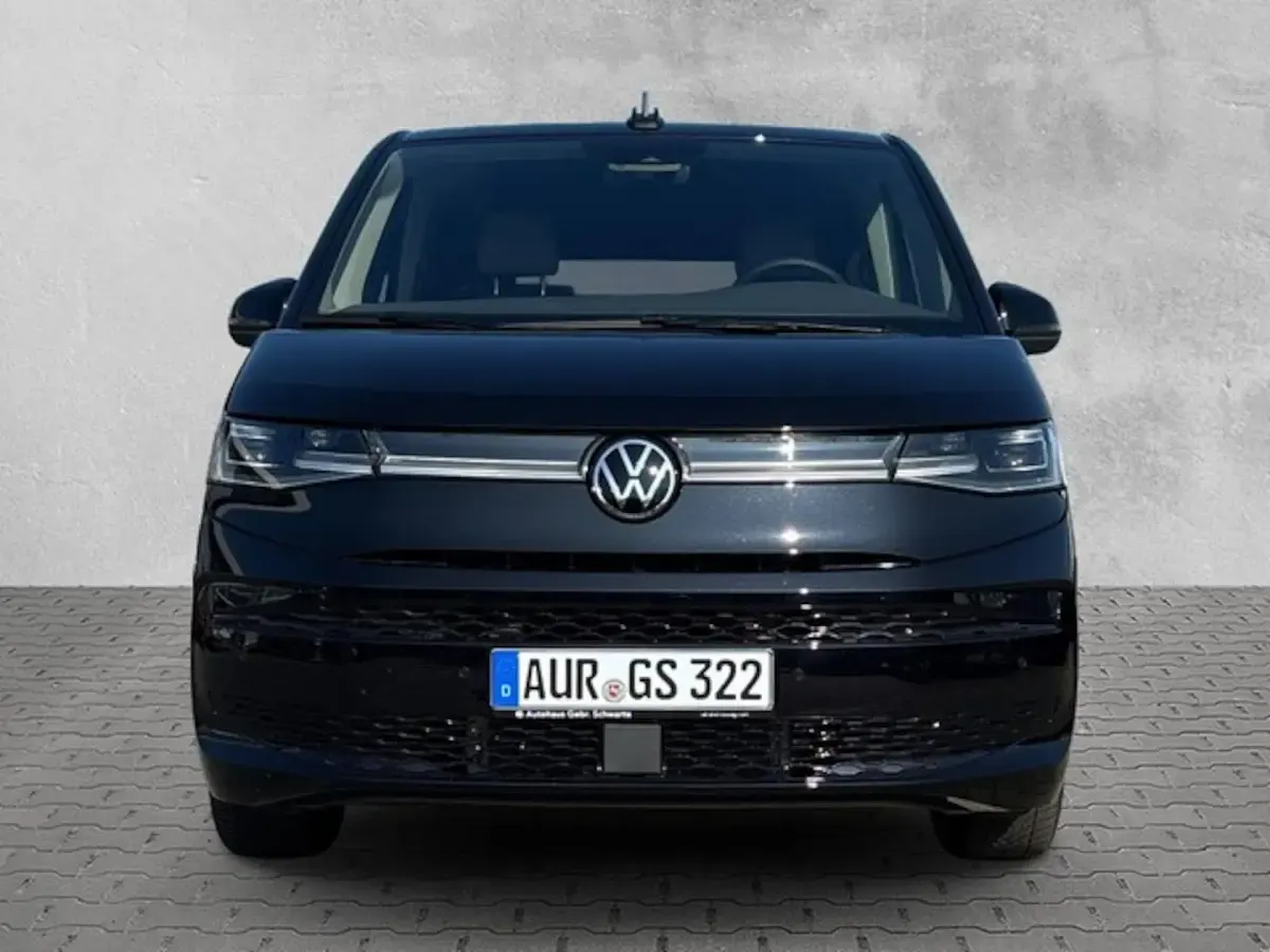 Gebraucht VW Multivan Style 150 PS (110 kW) 2025 Schwarz Van / Kleinbus
