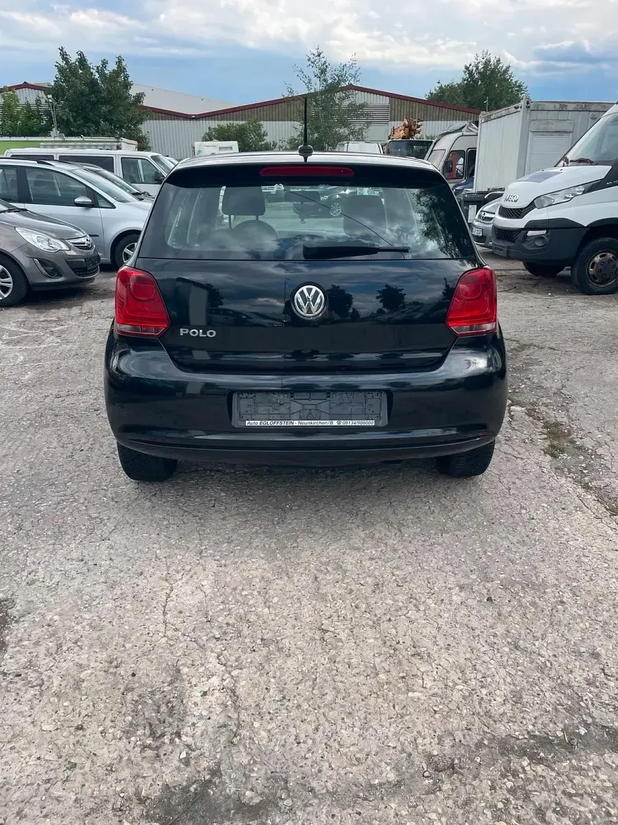 Gebraucht VW Polo 75 PS (55 kW) 2010 Schwarz Kleinwagen