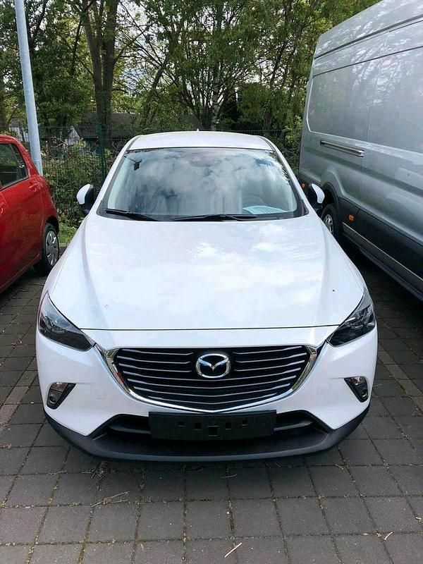 Gebraucht Mazda CX-3 Sports-Line 120 PS (88 kW) 2018 Weiß SUV