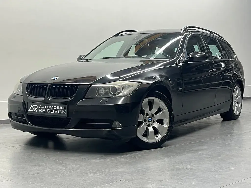 Käytetty BMW 330 231 HP (169 kW) 2007 Musta Sedan