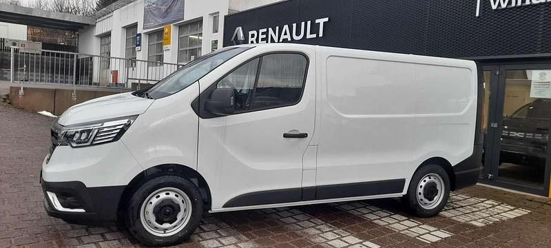 Gebraucht Renault Trafic Komfort 131 PS (96 kW) 2022 Arktisweiß Van / Kleinbus
