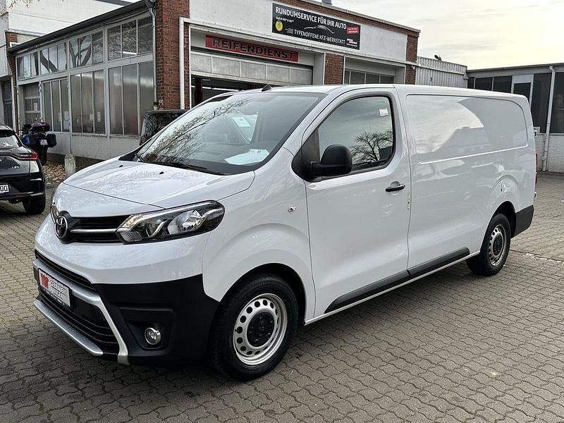 Gebraucht Toyota Proace Plus 144 PS (105 kW) 2023 Ice white Van / Kleinbus