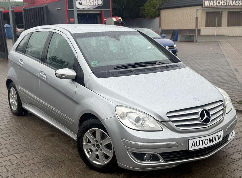 Gebraucht Mercedes B170 116 PS (85 kW) 2005 Silber Van / Kleinbus