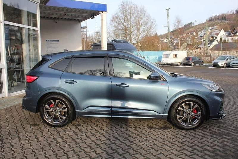 Gebraucht Ford Kuga ST-Line X 224 PS (164 kW) 2023 Blau SUV