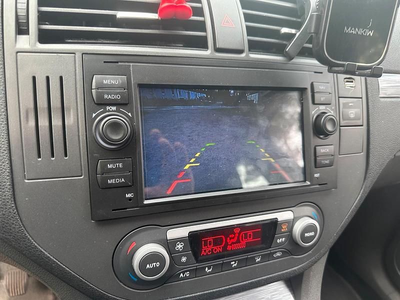 Second-hand Ford C-MAX 109 CP (80 kW) 2008 Gri Monovolum