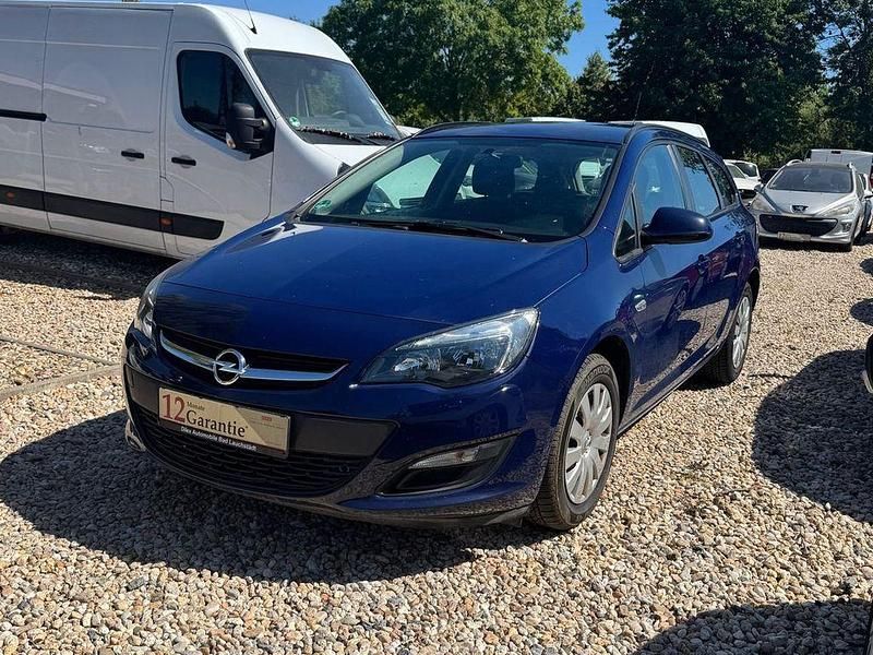 Gebraucht Opel Astra 116 PS (85 kW) 2015 Blau Limousine