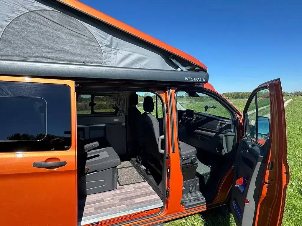 Occasion Ford Transit Custom Nugget 131 ch (96 kW) 2023 Orange