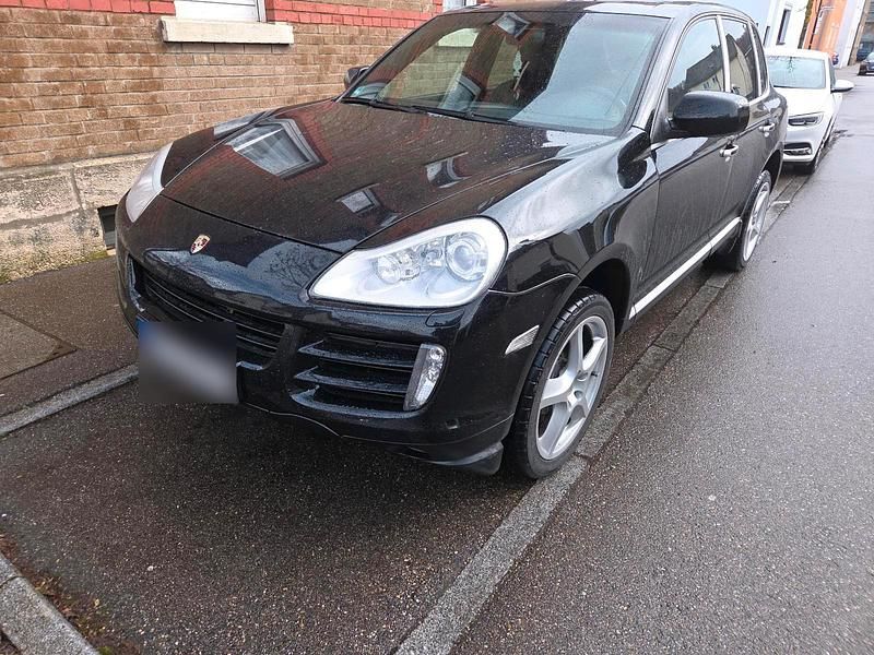 Second-hand Porsche Cayenne 239 CP (175 kW) 2009 Negru SUV