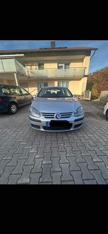 Gebraucht VW Golf V 75 PS (55 kW) 2004 Silber Kleinwagen