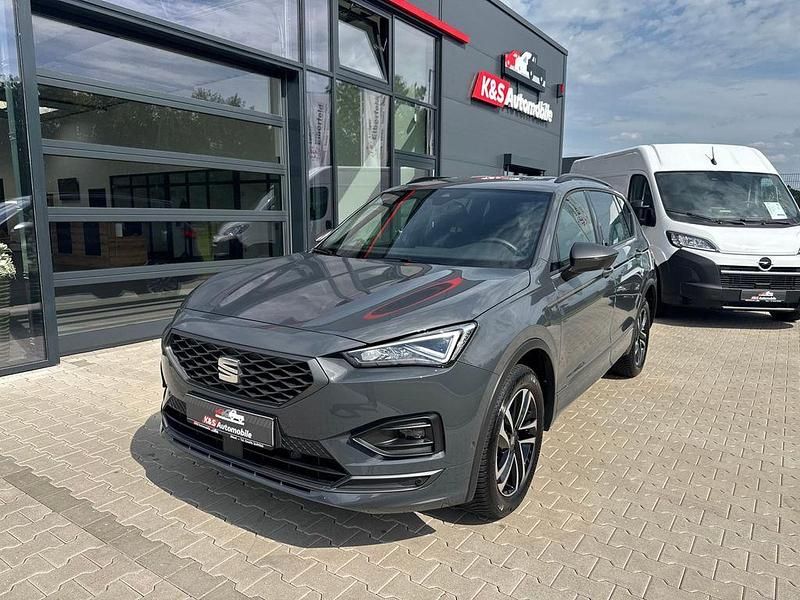 Grau Gebraucht 2023 Seat Tarraco FR SUV | 34.990 € (Fairer Preis) - Bild 1/4