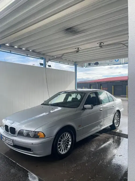 Gebraucht BMW 525 192 PS (141 kW) 2002 Silber Limousine