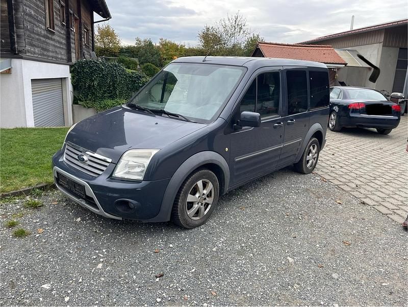 Grau Gebraucht 2012 Ford Tourneo Trend Van / Kleinbus | 1.499 € (Fairer Preis) - Bild 1/4