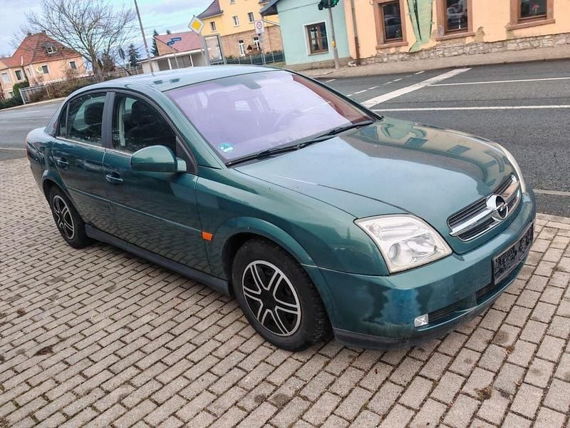 Grün Gebraucht 2003 Opel Vectra Elegance Limousine | 1.490 € (Guter Preis) - Bild 1/4