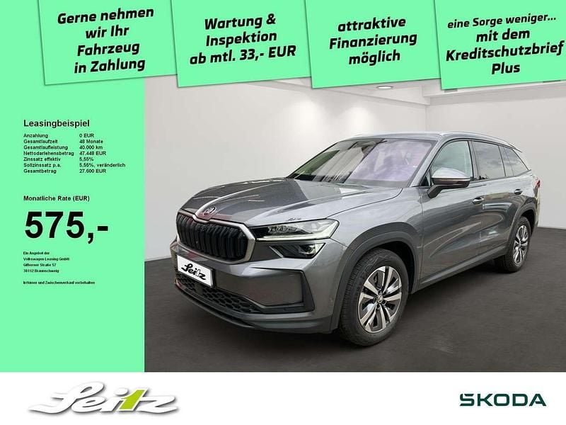 Moonweiss perleffekt met. Gebraucht 2024 Skoda Kodiaq Selection SUV | 47.448 € (Fairer Preis) - Bild 1/3