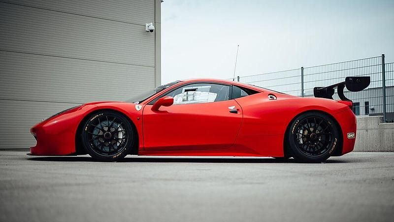 Gebraucht Ferrari 458 570 PS (419 kW) 2011 Rot