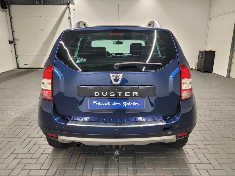 Gebraucht Dacia Duster Prestige 125 PS (91 kW) 2016 Blau (cosmosblau) SUV