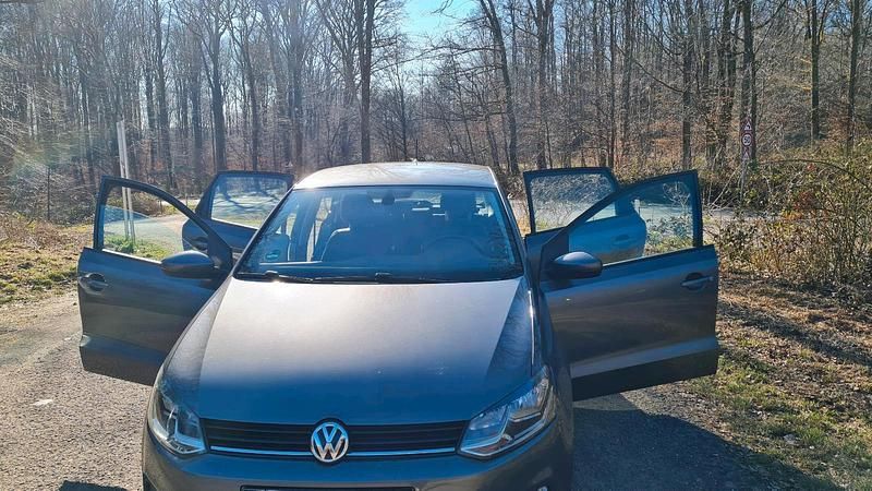 Grau Gebraucht 2014 VW Polo R-line Kleinwagen | 6.000 € (Fairer Preis) - Bild 1/4