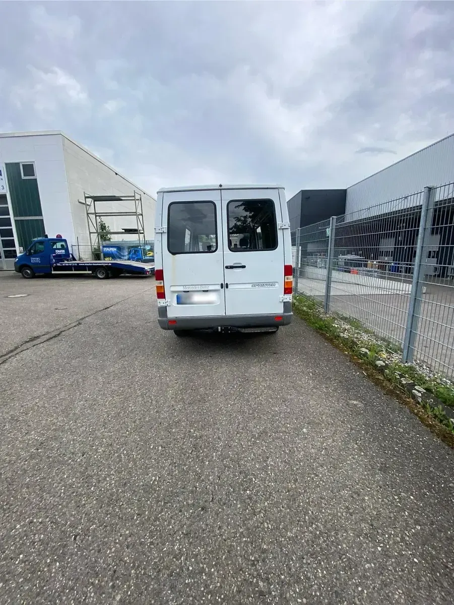 Begagnad Mercedes Sprinter 1999 Vit Van